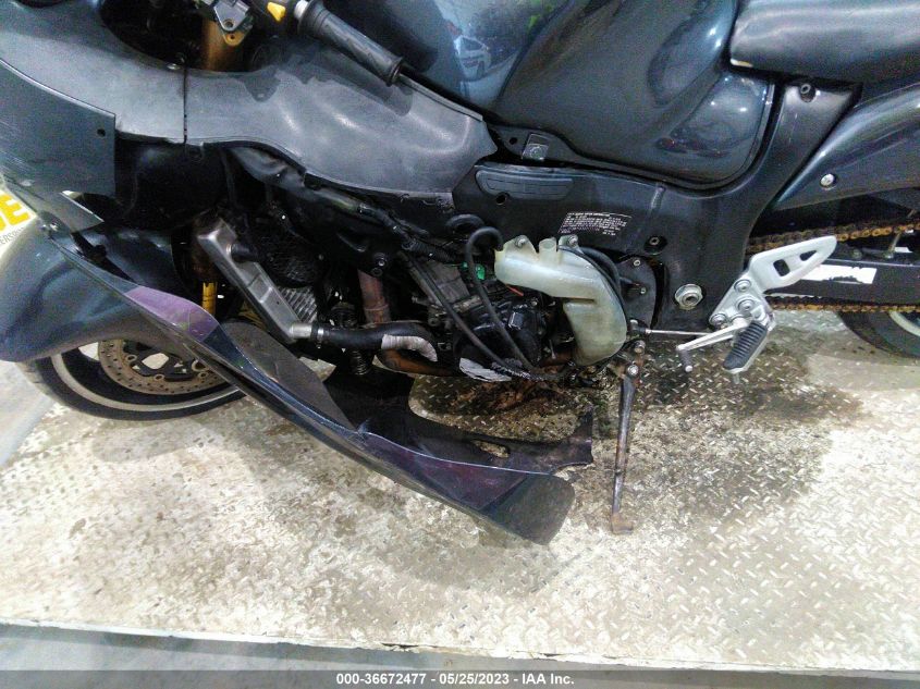 2005 SUZUKI GSX1300 RK5 JS1GW71A352111144