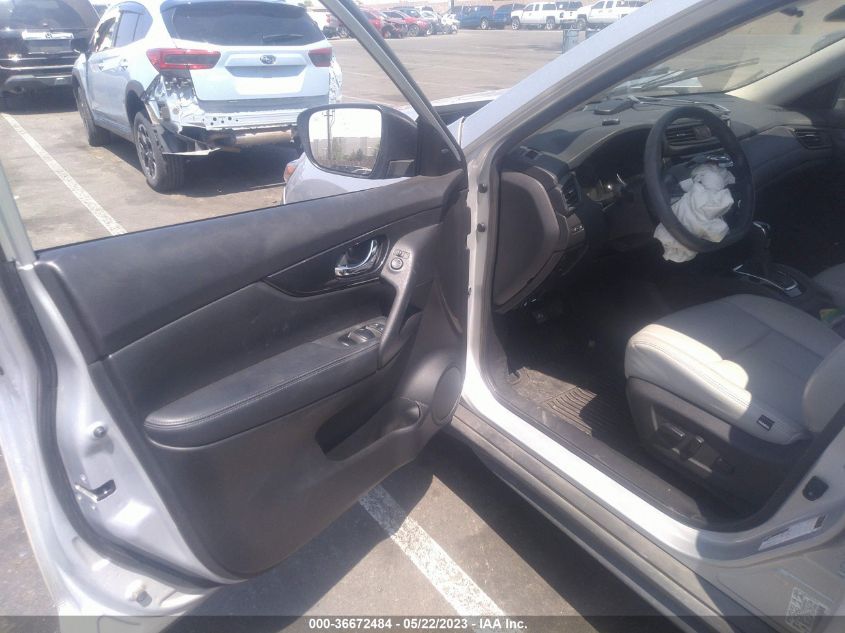 2017 NISSAN ROGUE SV - JN8AT2MT1HW397601