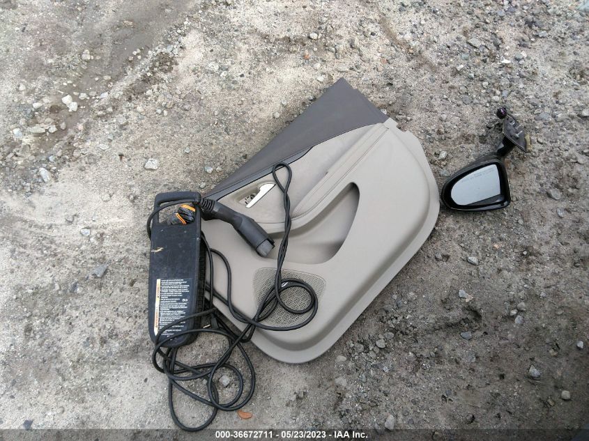 2013 CHEVROLET VOLT - 1G1RD6E40DU146867