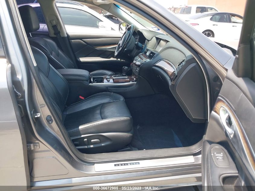 2016 INFINITI Q70L JN1AY1PP8GM570002