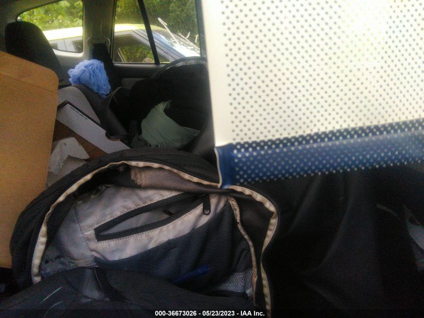 2015 TOYOTA RAV4 LE - 2T3BFREV0FW249578