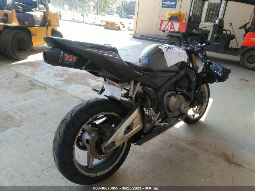 2006 HONDA CBR600 RR - JH2PC37156M300373