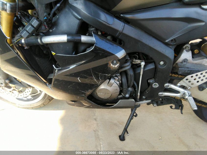 2006 HONDA CBR600 RR - JH2PC37156M300373
