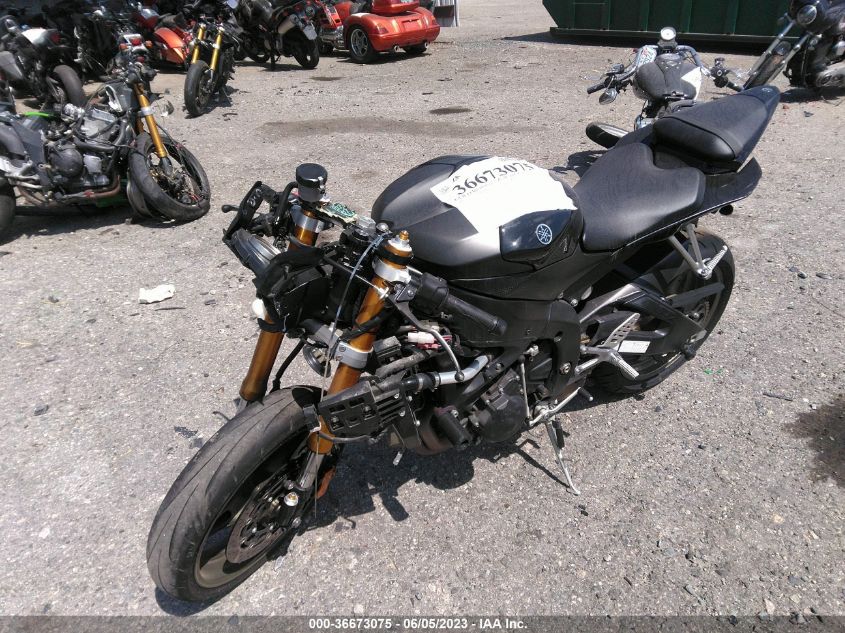 2008 YAMAHA YZFR6 JYARJ16E48A009413