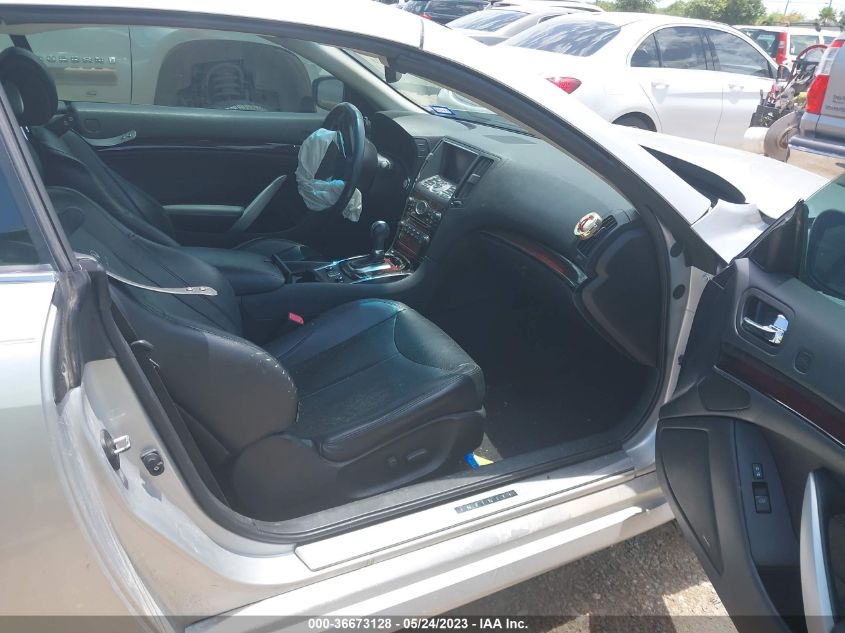 2014 INFINITI Q60 CONVERTIBLE JN1CV6FE5EM901212