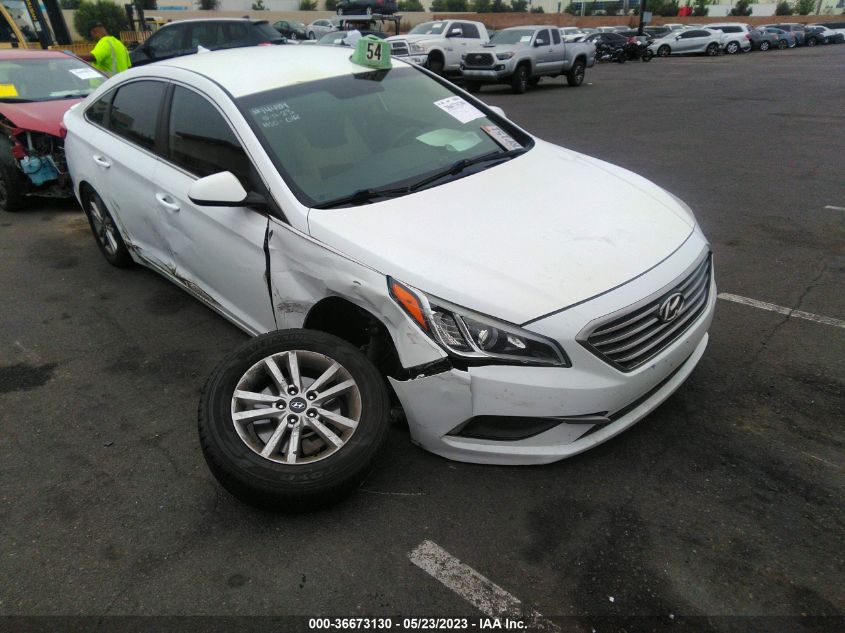 2017 HYUNDAI SONATA SE - 5NPE24AF0HH565048