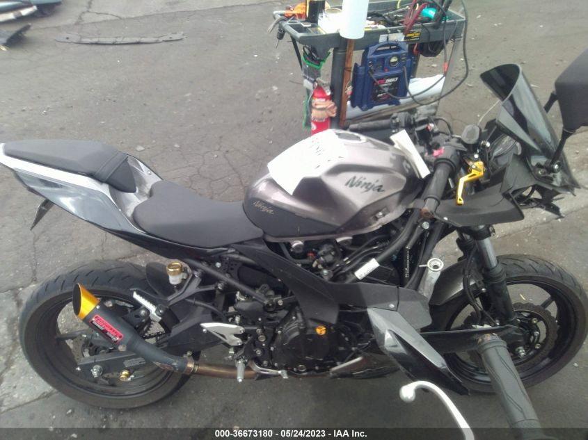 2021 KAWASAKI EX400 - JKAEXKG18MDAB6370