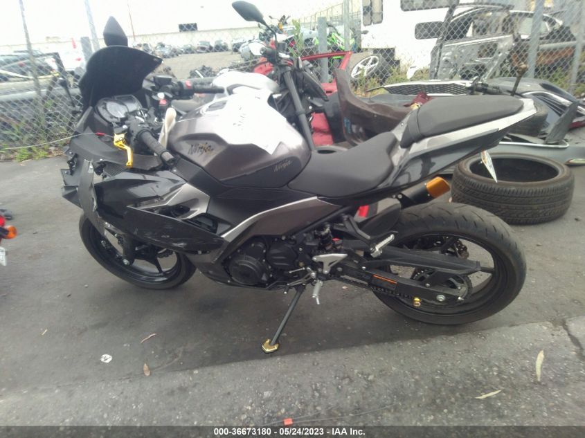 2021 KAWASAKI EX400 - JKAEXKG18MDAB6370