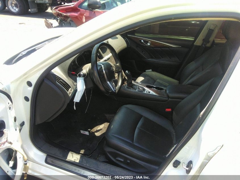 2018 INFINITI Q50 3.0T LUXE - JN1EV7AP0JM350835