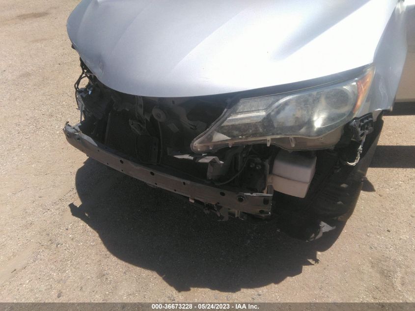 2014 TOYOTA RAV4 LE - JTMZFREV6EJ009124