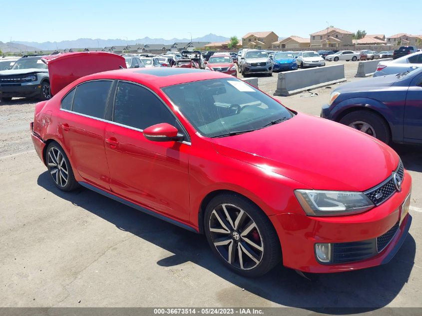 2013 VOLKSWAGEN GLI AUTOBAHN W/NAV - 3VW4A7AJ0DM386563