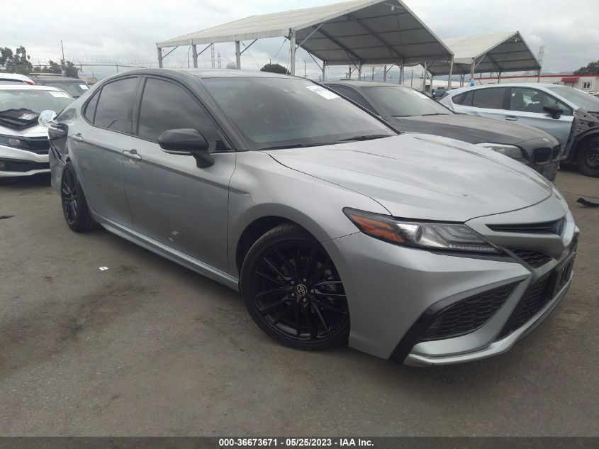 2022 TOYOTA CAMRY HYBRID XSE - 4T1K31AK1NU042095