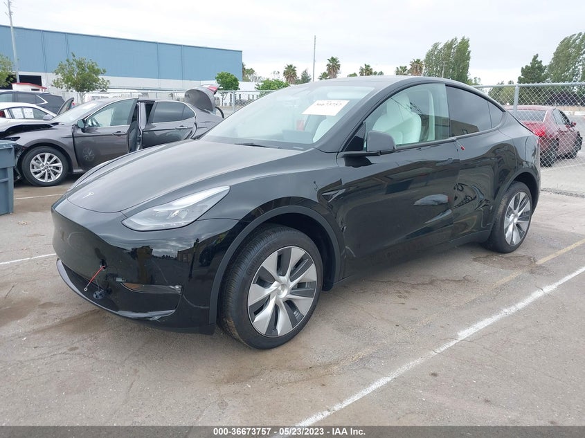 VIN 7SAYGDEE4PF773997 2023 TESLA MODEL Y LONG RANGE