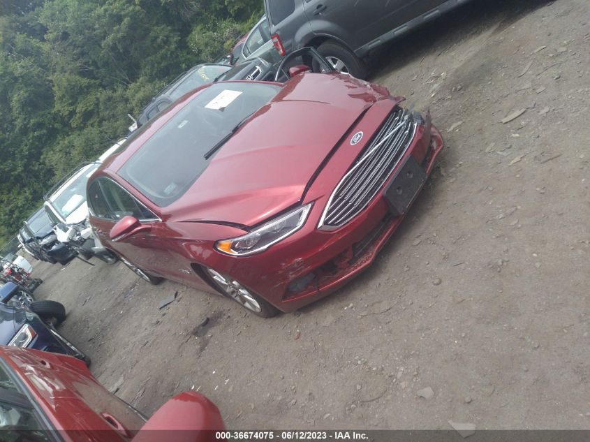 2017 FORD FUSION ENERGI SE - 3FA6P0PUXHR118198