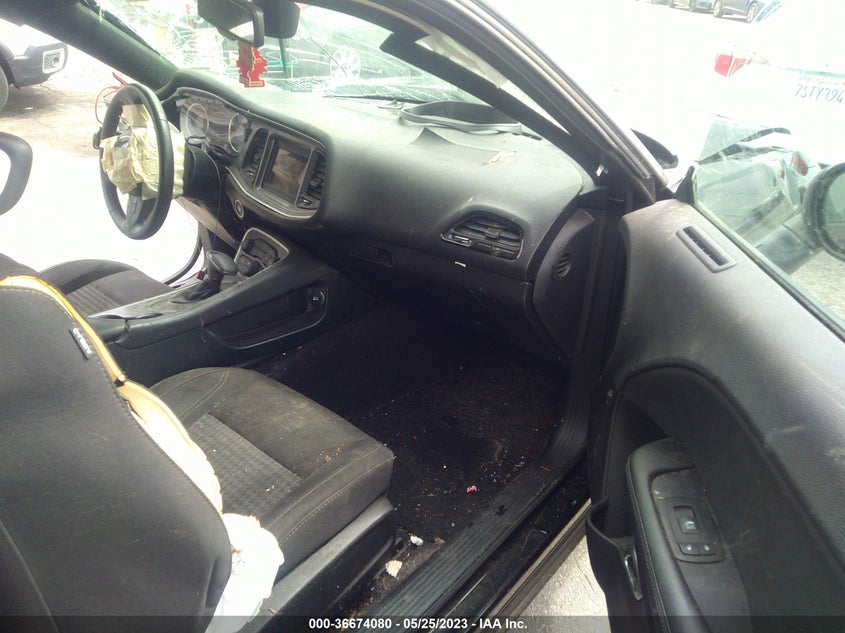 VIN 2C3CDZAG9KH669940 2019 DODGE CHALLENGER SXT