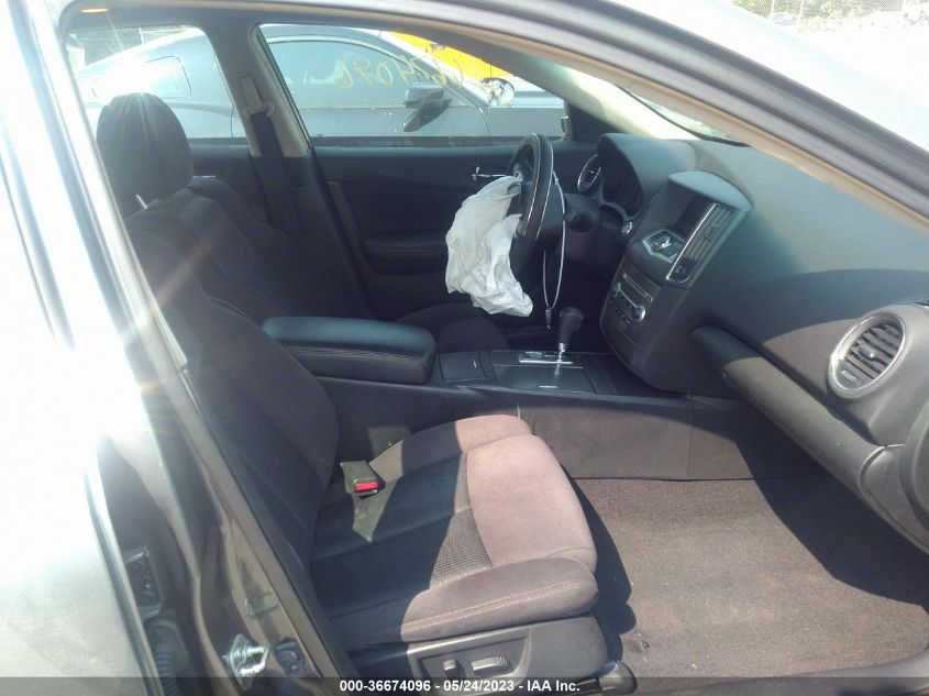 2014 NISSAN MAXIMA 3.5 S - 1N4AA5AP5EC470983