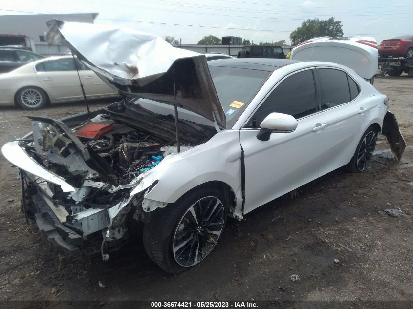 2018 TOYOTA CAMRY XSE - 4T1B61HK3JU015178