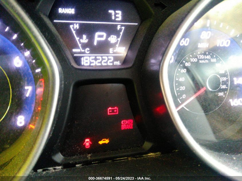 2015 HYUNDAI ELANTRA SE - 5NPDH4AE4FH616002