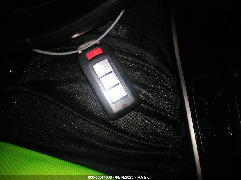 2019 MITSUBISHI OUTLANDER SEL - JA4AD3A35KZ007893