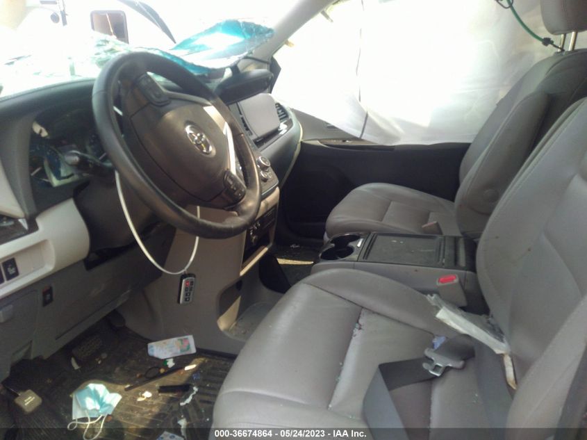2017 TOYOTA SIENNA XLE AUTO ACCESS - 5TDYZ3DC0HS886117
