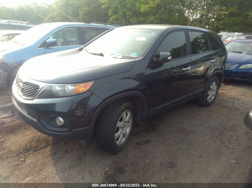 2013 KIA SORENTO LX - 5XYKT3A17DG398235