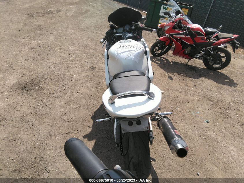 2005 HONDA CBR600 F4 - JH2PC35035M600681