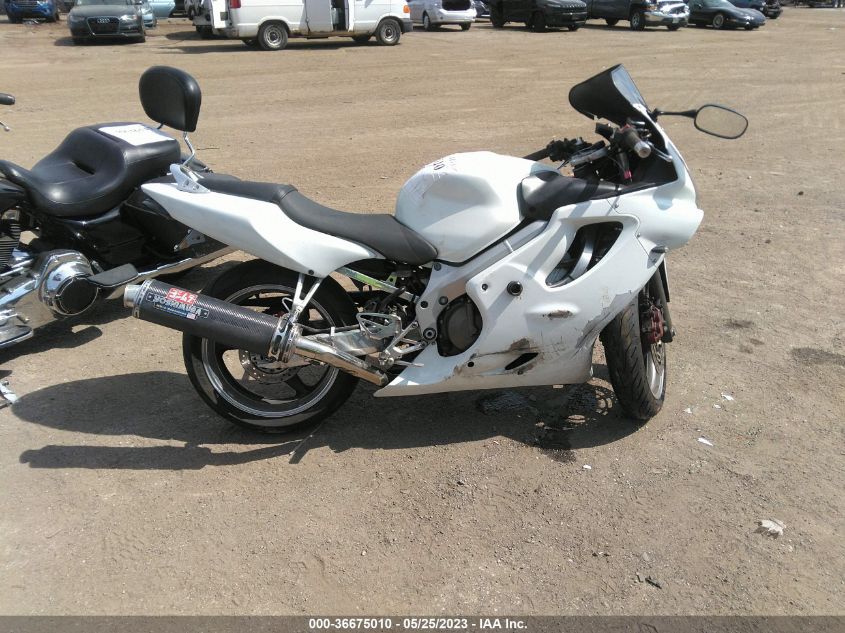 2005 HONDA CBR600 F4 - JH2PC35035M600681