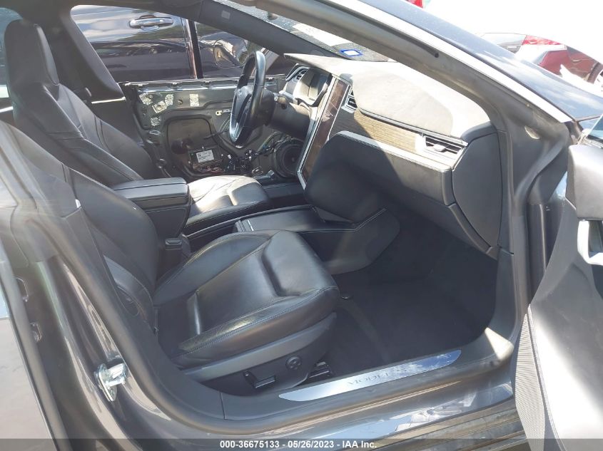 2016 TESLA MODEL S 70 KWH - 5YJSA1E19GF131758