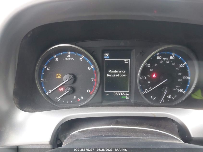 2018 TOYOTA RAV4 XLE/ADVENTURE - JTMWFREV5JD114748