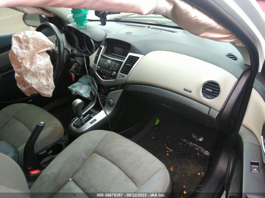 2014 CHEVROLET CRUZE 1LT - 1G1PC5SB7E7347916