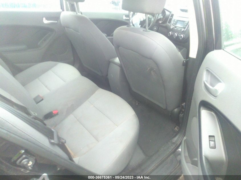 2018 KIA FORTE LX - 3KPFK4A77JE282573