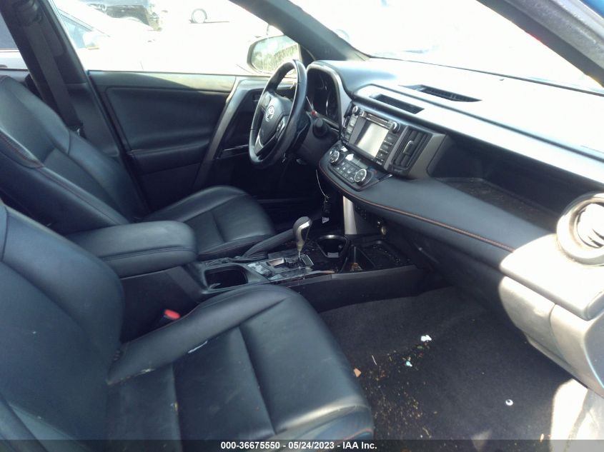 2016 TOYOTA RAV4 SE - JTMNFREV8GJ061663
