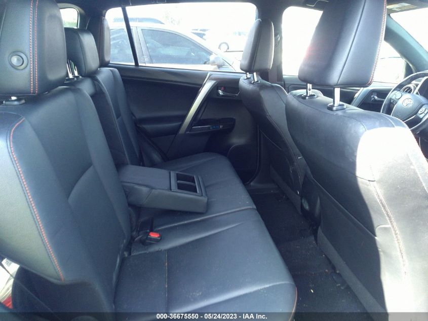 2016 TOYOTA RAV4 SE - JTMNFREV8GJ061663