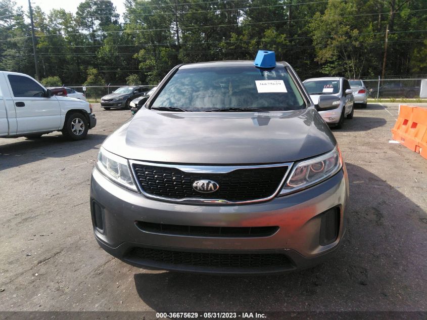 2014 KIA SORENTO LX - 5XYKT4A69EG425101