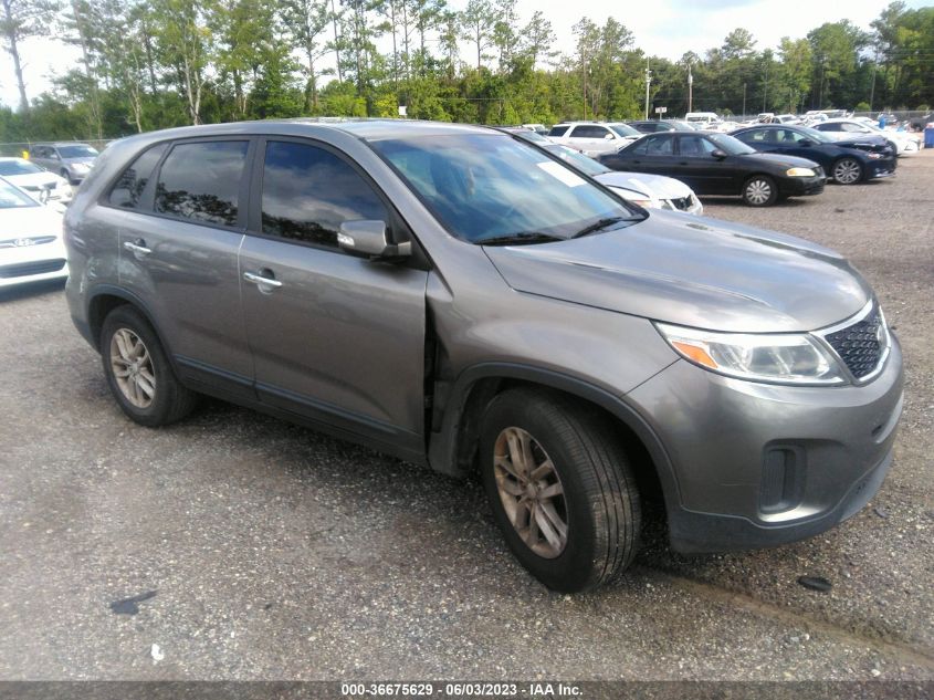 2014 KIA SORENTO LX - 5XYKT4A69EG425101