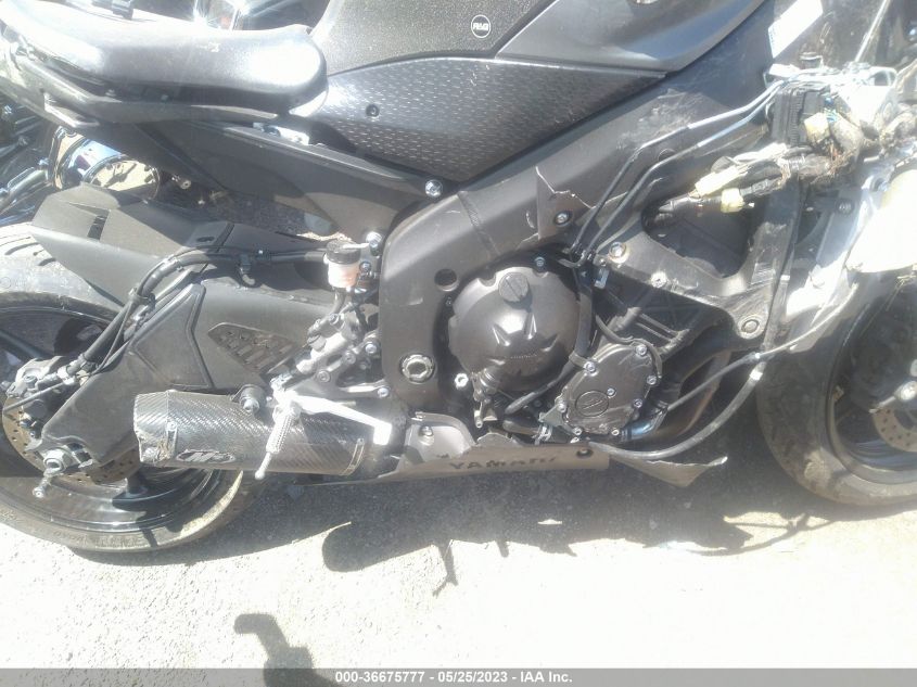 2018 YAMAHA YZFR6 JYARJ28E3JA003644
