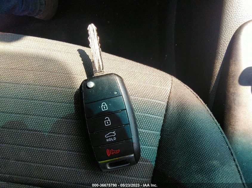 2015 KIA FORTE LX - KNAFX4A61F5371922