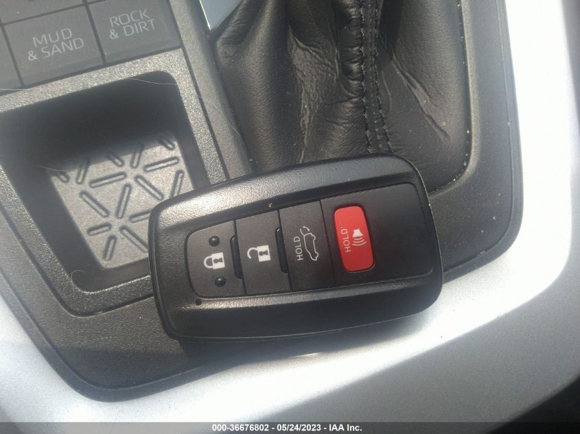 2021 TOYOTA RAV4 XLE - 2T3P1RFV9MW198498