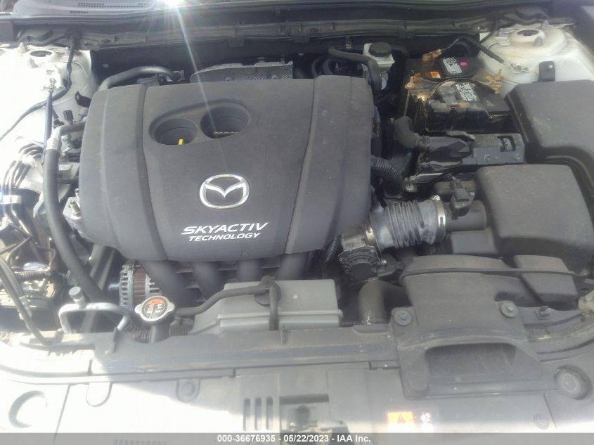 2018 MAZDA MAZDA3 4-DOOR SPORT 3MZBN1U75JM177081