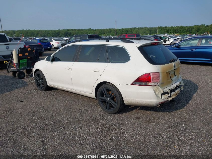 2013 VOLKSWAGEN JETTA SPORTWAGEN TDI - 3VWPL7AJ2DM601724