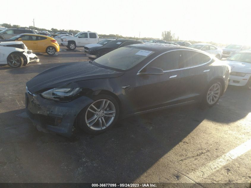 2017 TESLA MODEL S 60/75 - 5YJSA1E14HF204908