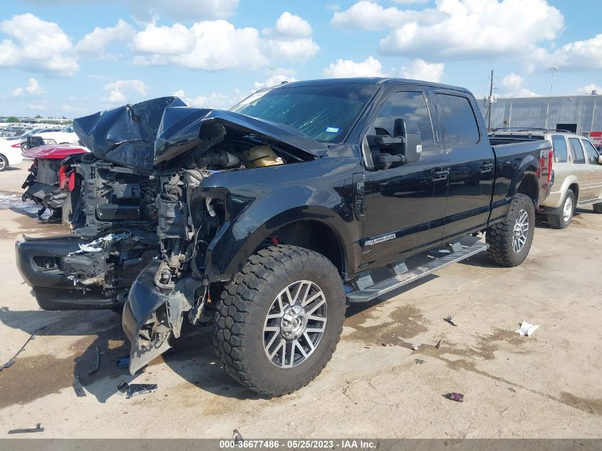 2017 FORD SUPER DUTY F-250 SRW LARIAT/PLATINUM - 1FT7W2BT9HEE63074