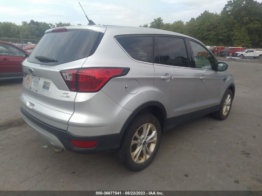 2019 FORD ESCAPE SE - 1FMCU9GD8KUA37626