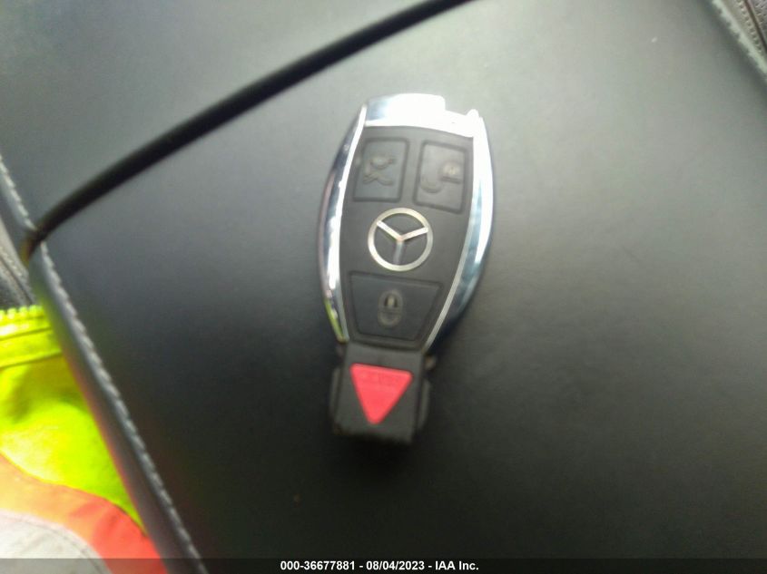 2016 MERCEDES-BENZ S-CLASS S 550 - WDDUG8FBXGA230854