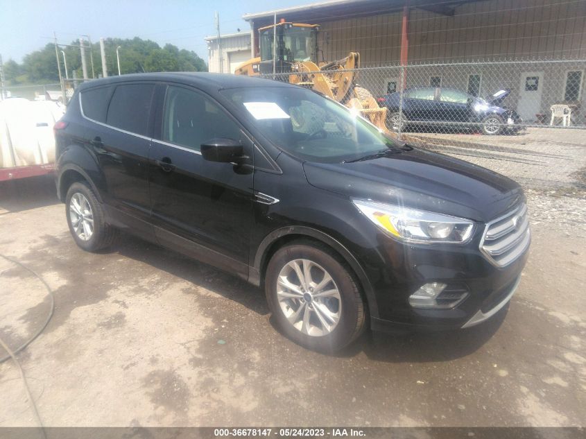 2019 FORD ESCAPE SE - 1FMCU9GD6KUA06777