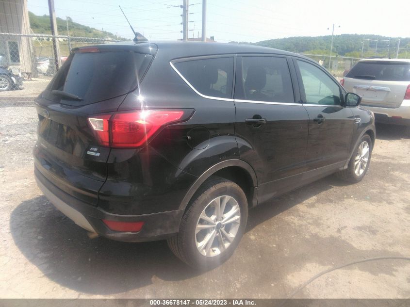 2019 FORD ESCAPE SE - 1FMCU9GD6KUA06777