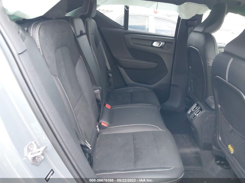 2021 VOLVO XC40 R-DESIGN YV4AC2HM5M2518711