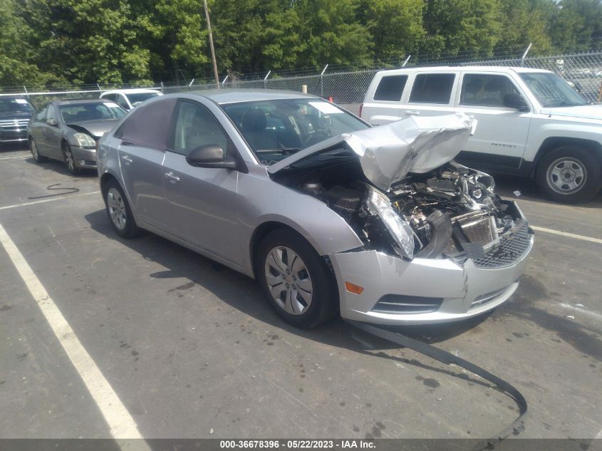 2013 CHEVROLET CRUZE LS - 1G1PA5SH0D7257483