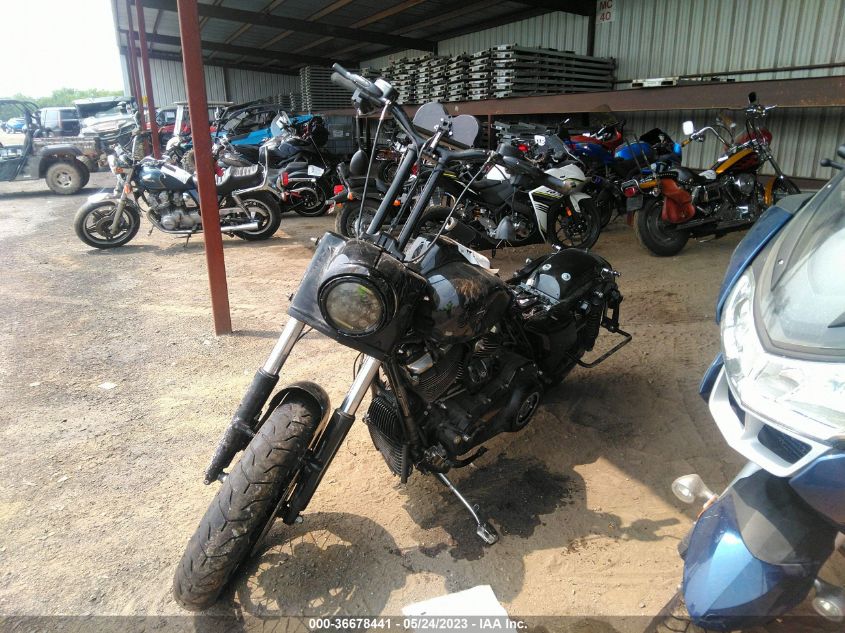 2018 HARLEY-DAVIDSON FLHRXS 1HD1KVC19JB642124