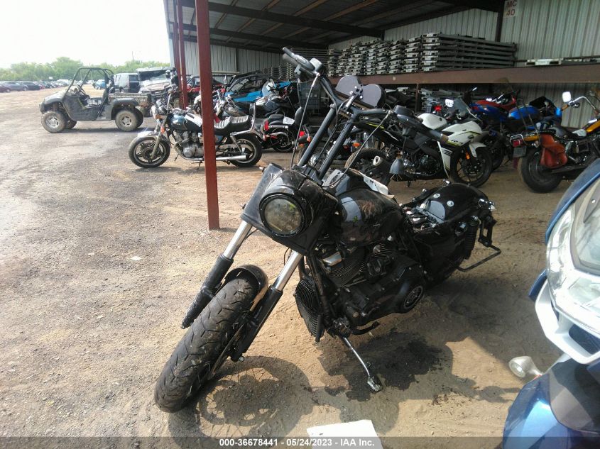 2018 HARLEY-DAVIDSON FLHRXS 1HD1KVC19JB642124